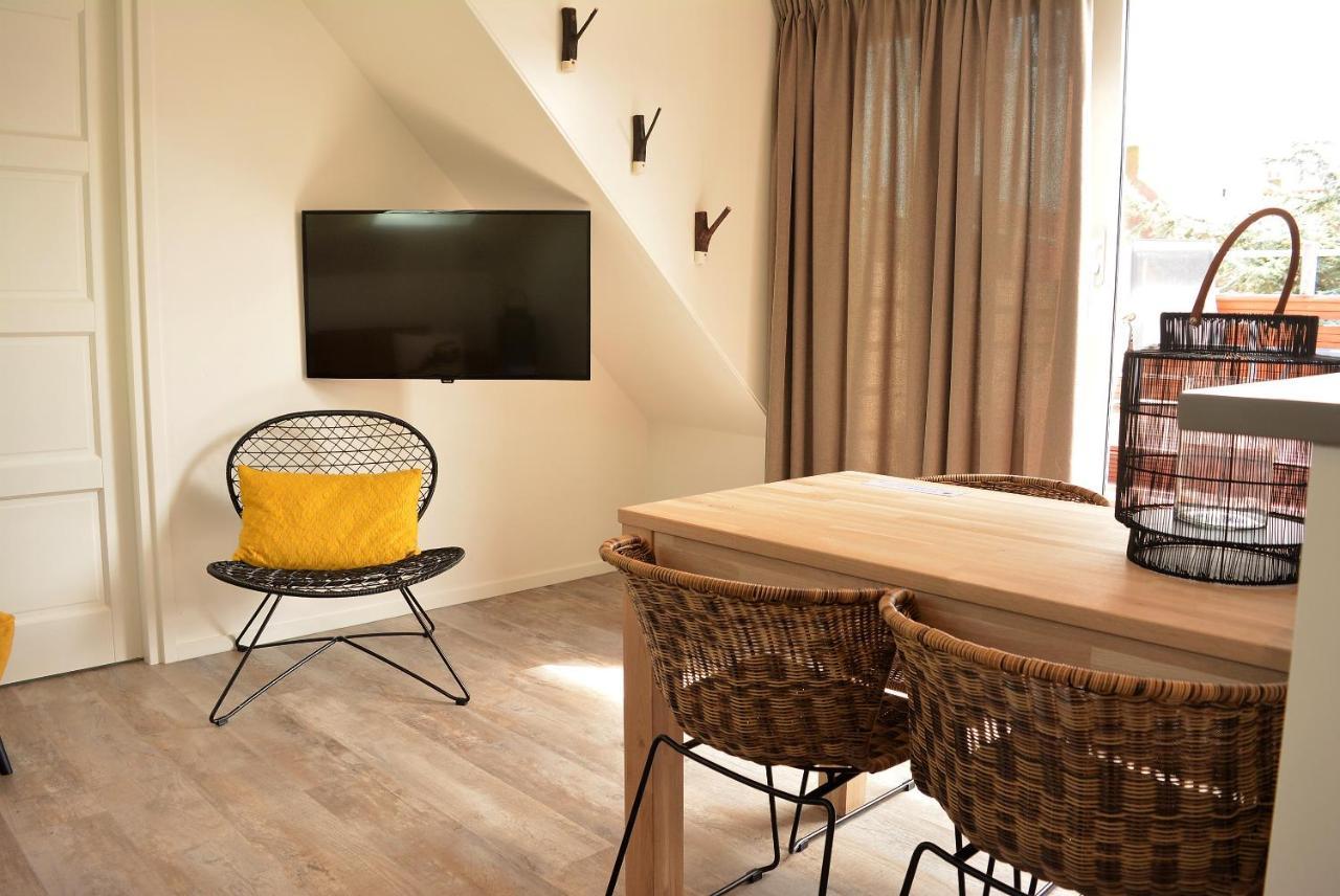 Dn120 - Modern With Spacious Roofterrace